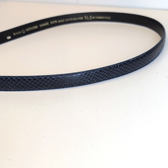 Snake Skin Vintage Square Gold Tone Buckle Skinny Glossy Belt TLS Size Large - Picture 5 of 5